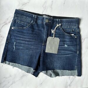NWT Democracy US 8 Women's “Ab” Technology High Rise Denim Shorts